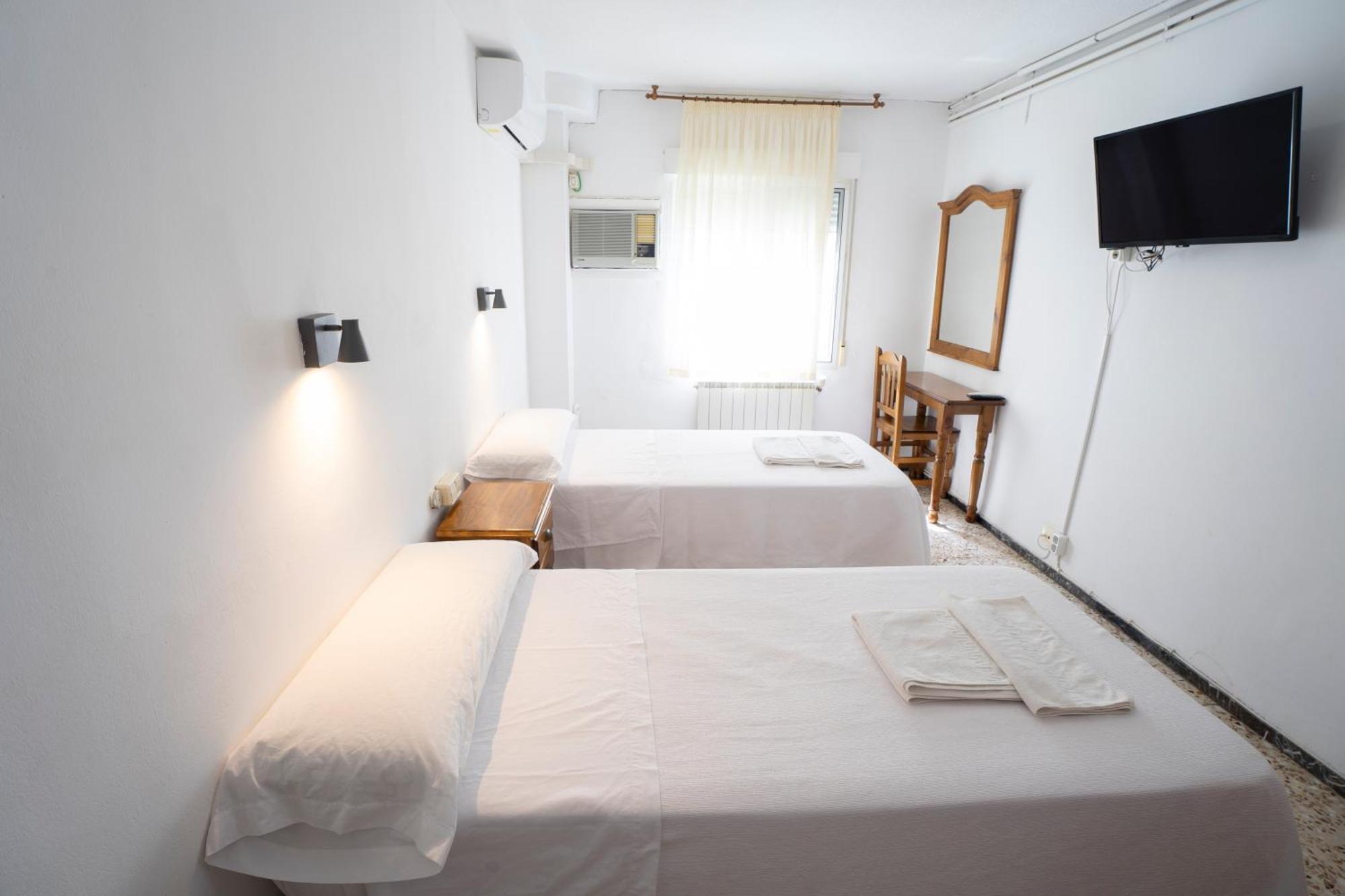 Hostal Residencia Pasaje Новельда Экстерьер фото